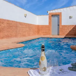 https://cosy-eight-people-holiday-home-with-air-con.es-andalucia.com