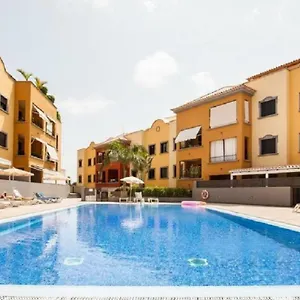 https://vacaciones-torreon.adeje-hotels.com